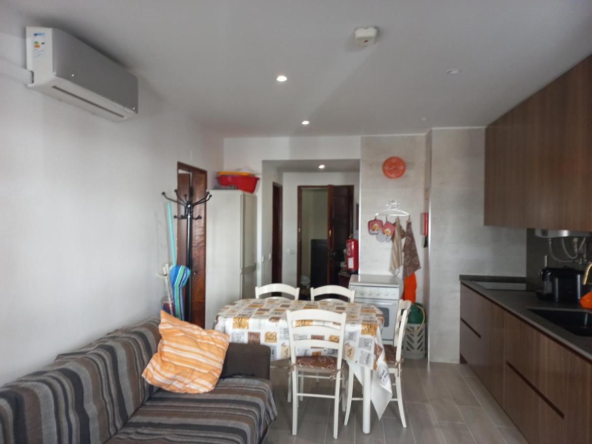Regueiro Quarteira Beach Apartment Exterior photo